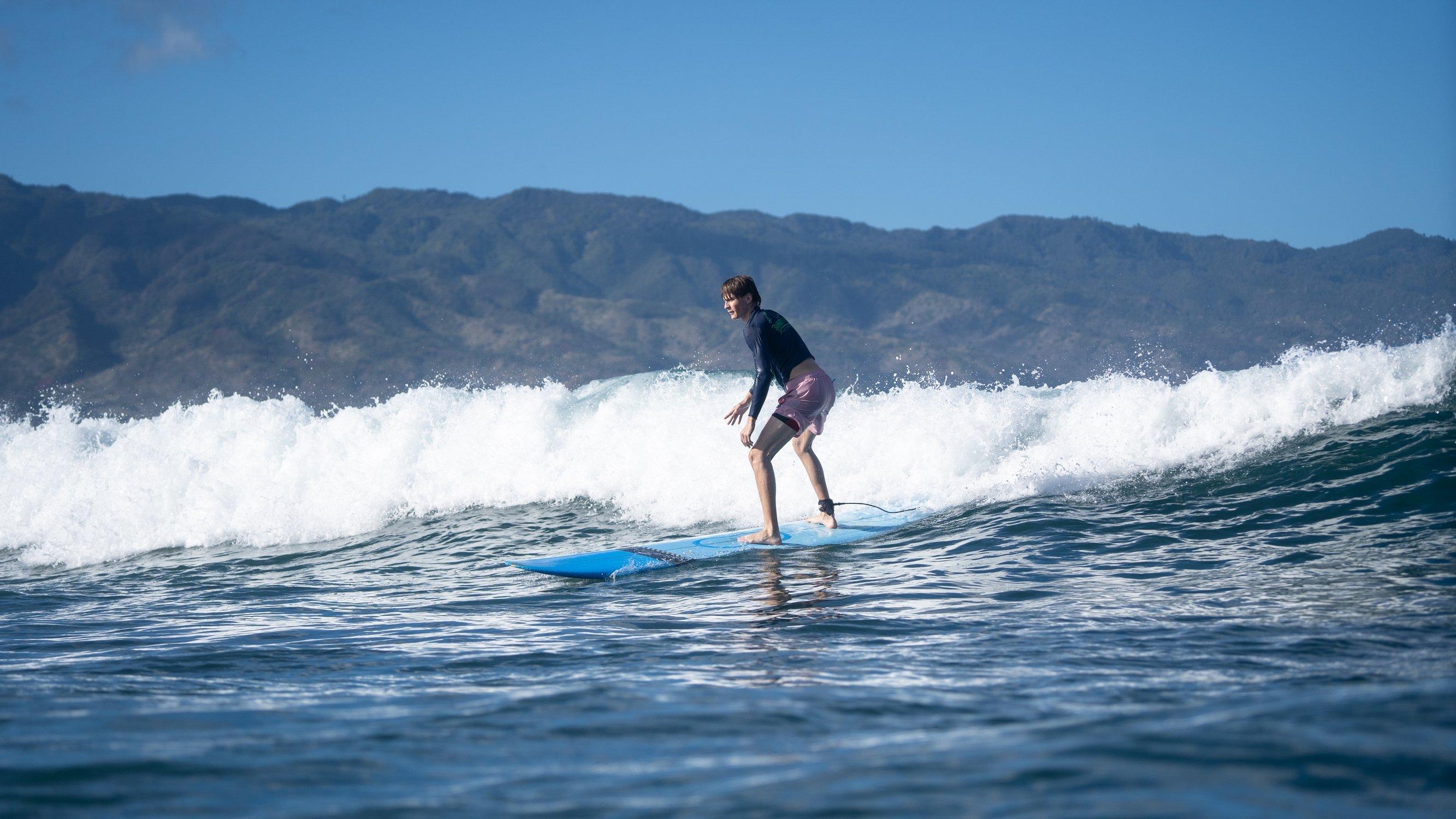 carousel-hero-element image-0